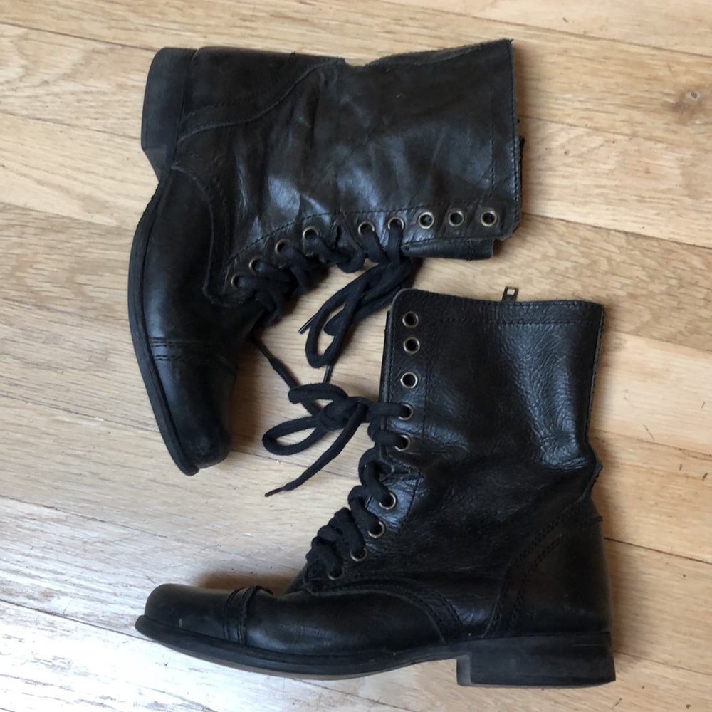 Steve Madden Troopa boots